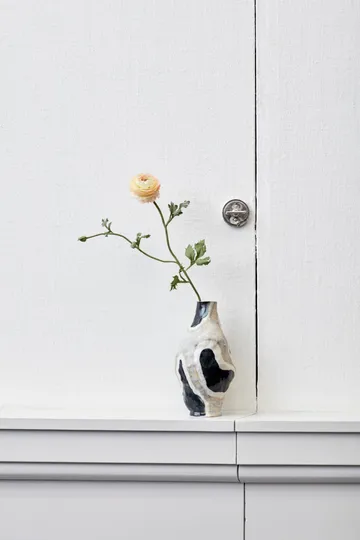 Jessica Hans vas - glossy cow - HAY