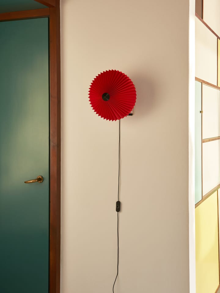 Matin wall vägglampa Ø30 cm - Oxide red shade - HAY