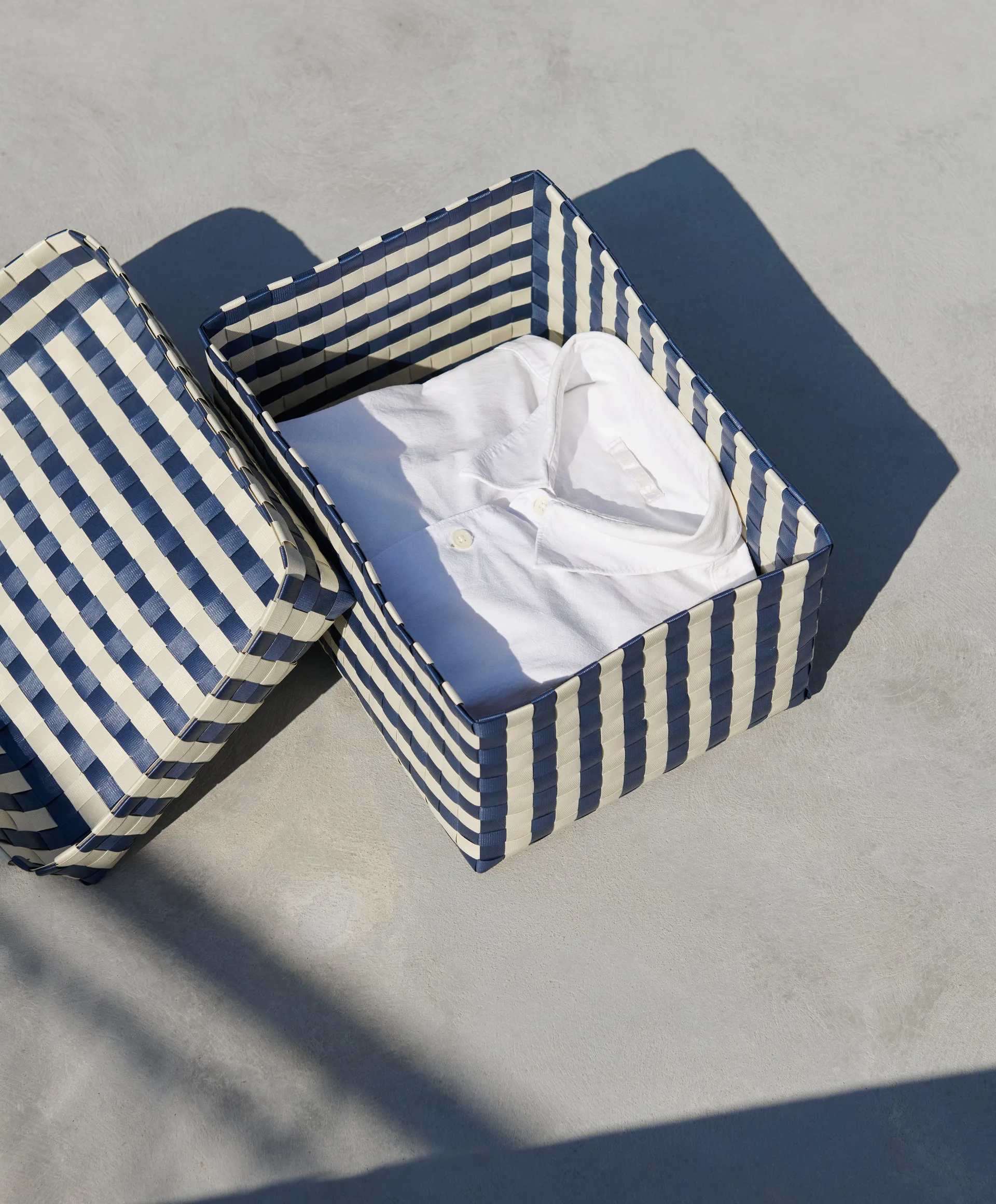 Maxim Stripe Box förvaringskorg M 24x33,5 cm, Blå-sand HAY