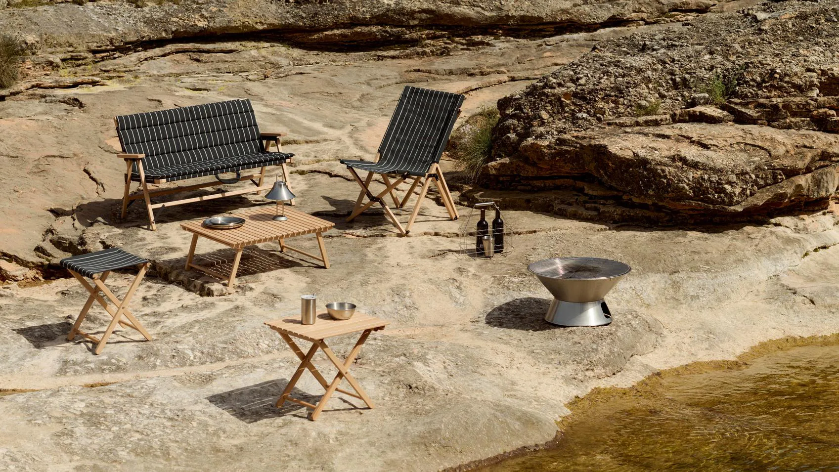 Outdoor Market soffa ihopfällbar, Black-beige, 2-sits HAY