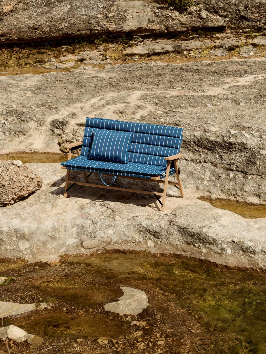 Outdoor Market soffa ihopfällbar, Blue-beige, 2-sits HAY