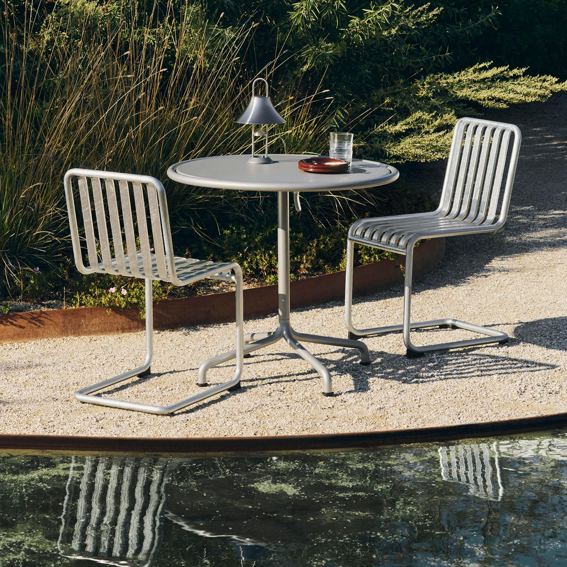 Palissade Cantilever stol, Sky grey HAY