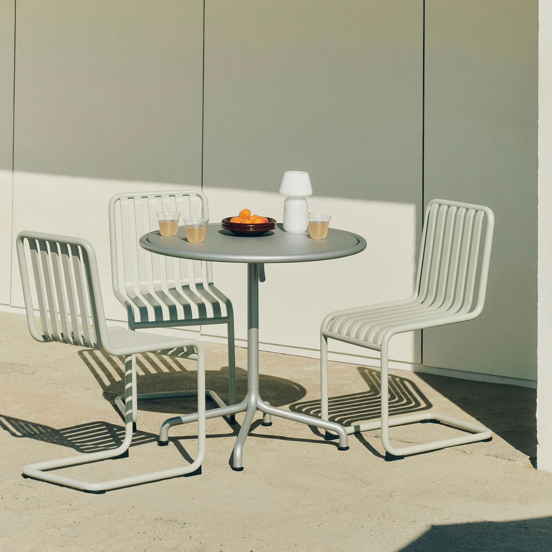 Palissade Cantilever stol, Sky grey HAY