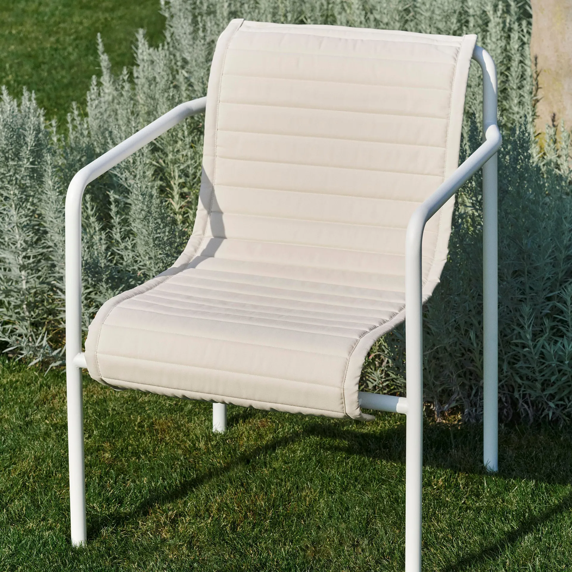 Palissade Dining karmstol, Cream white HAY