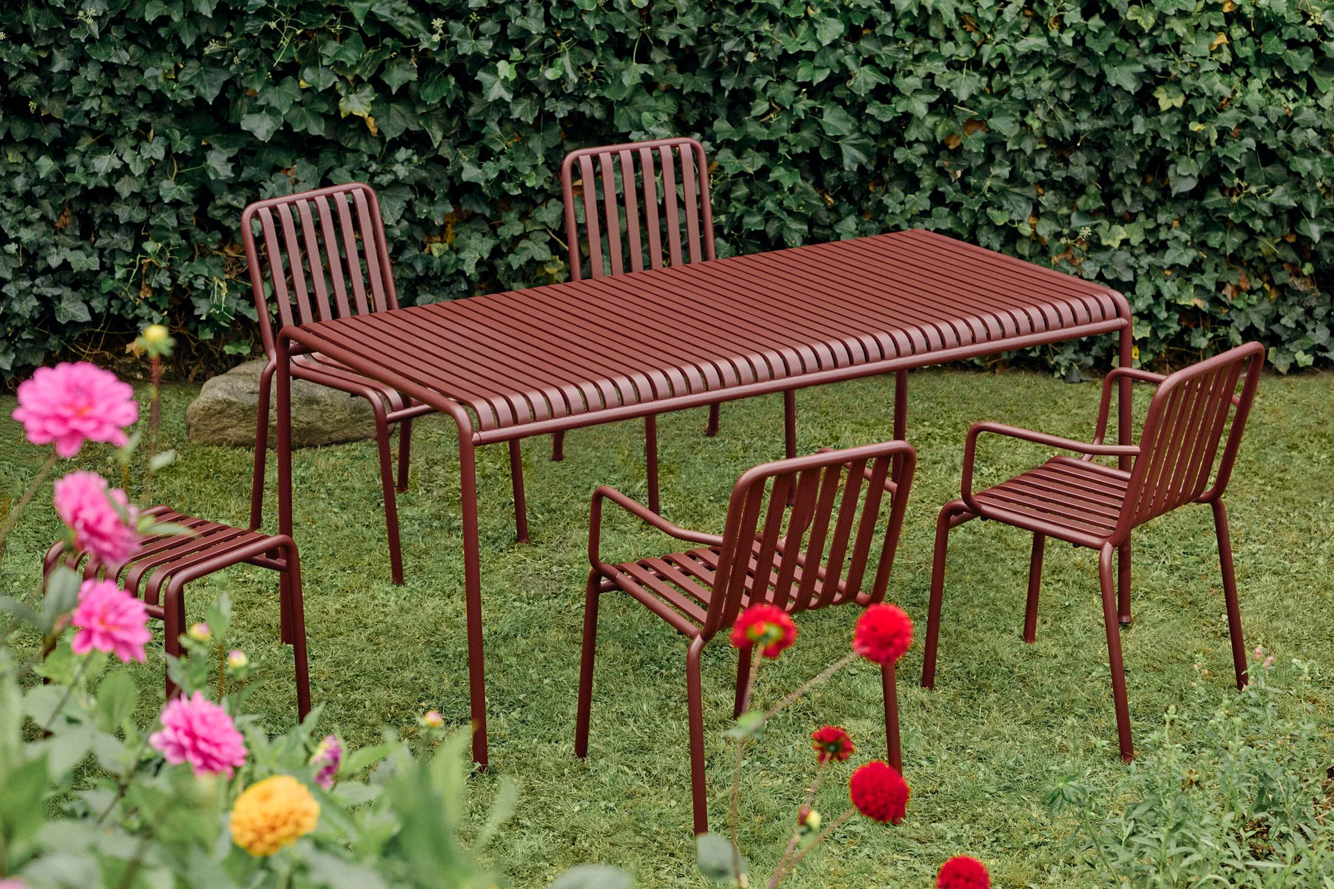 Palissade matgrupp 4 stolar 170x90 cm - Iron red,  HAY