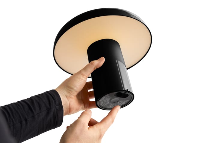 Pao Portable bordslampa - Soft black - HAY
