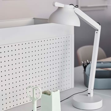 PC skrivbordslampa - Soft black, med lampfot - HAY