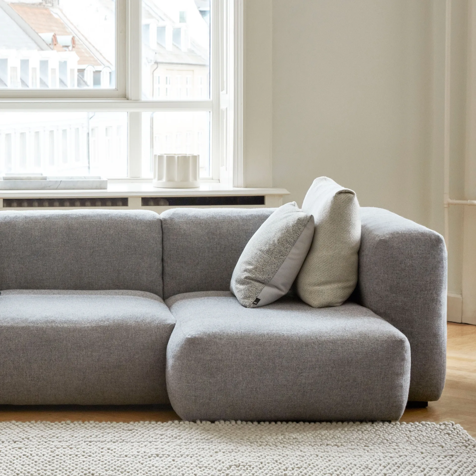 Peas Random ullmatta 170x240 cm, Soft grey HAY