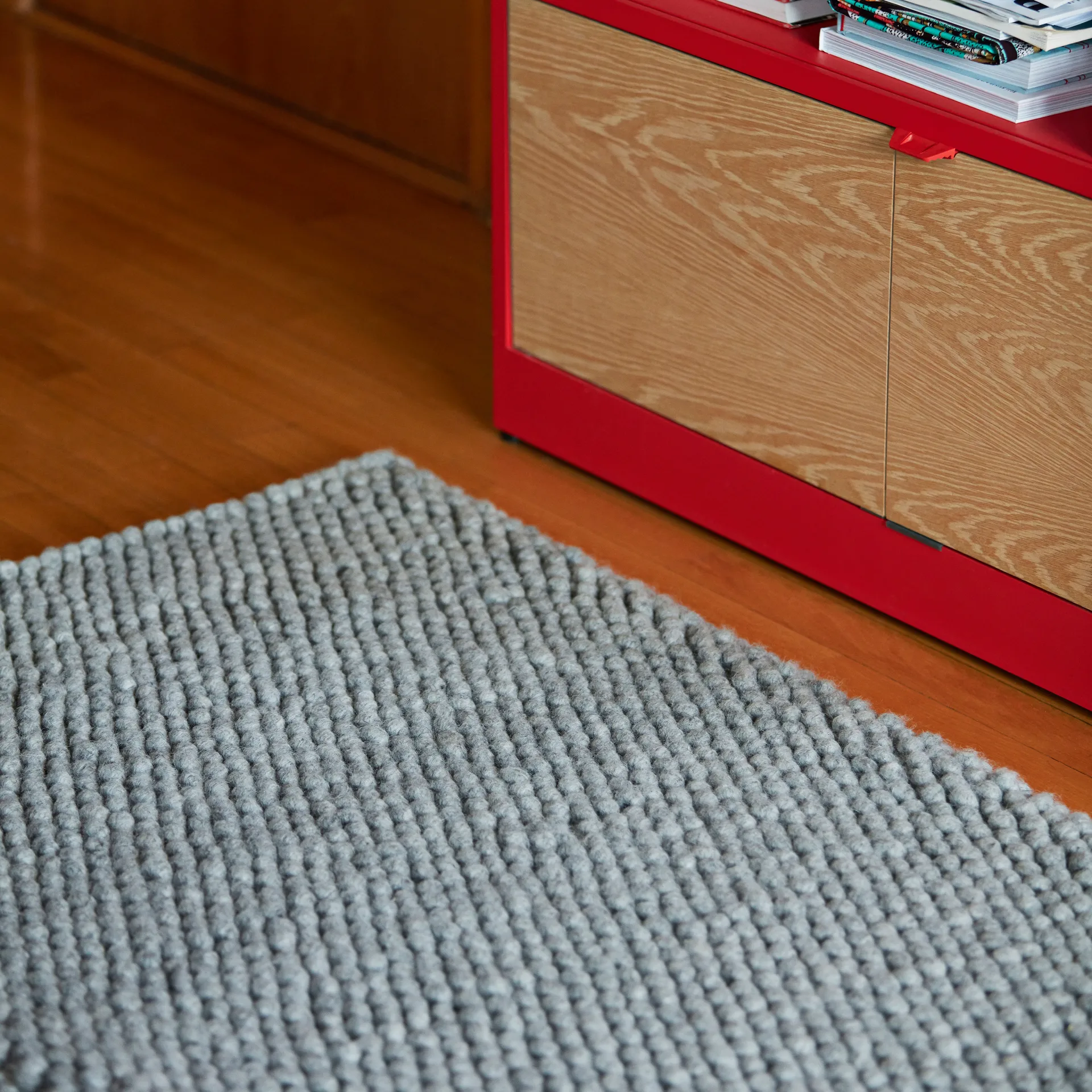 Peas ullmatta 140x200 cm, Dark grey HAY