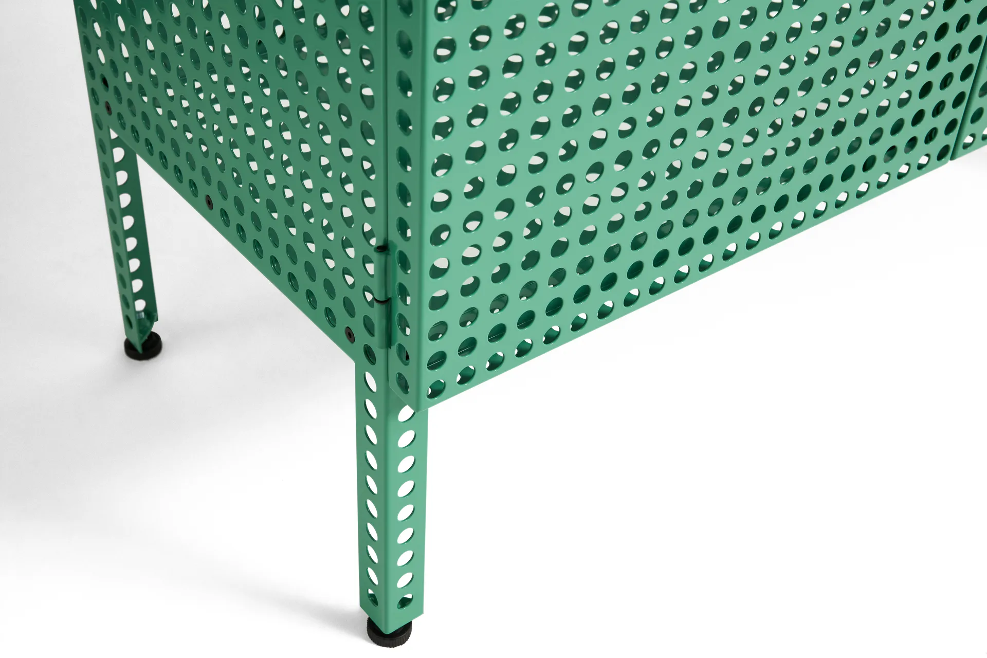 Perforated Cabinet skåp small, Soft jade HAY