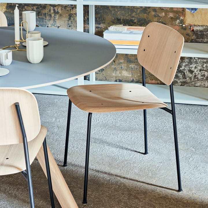 Soft Edge 10 stol -  oak-svart stålstativ - HAY
