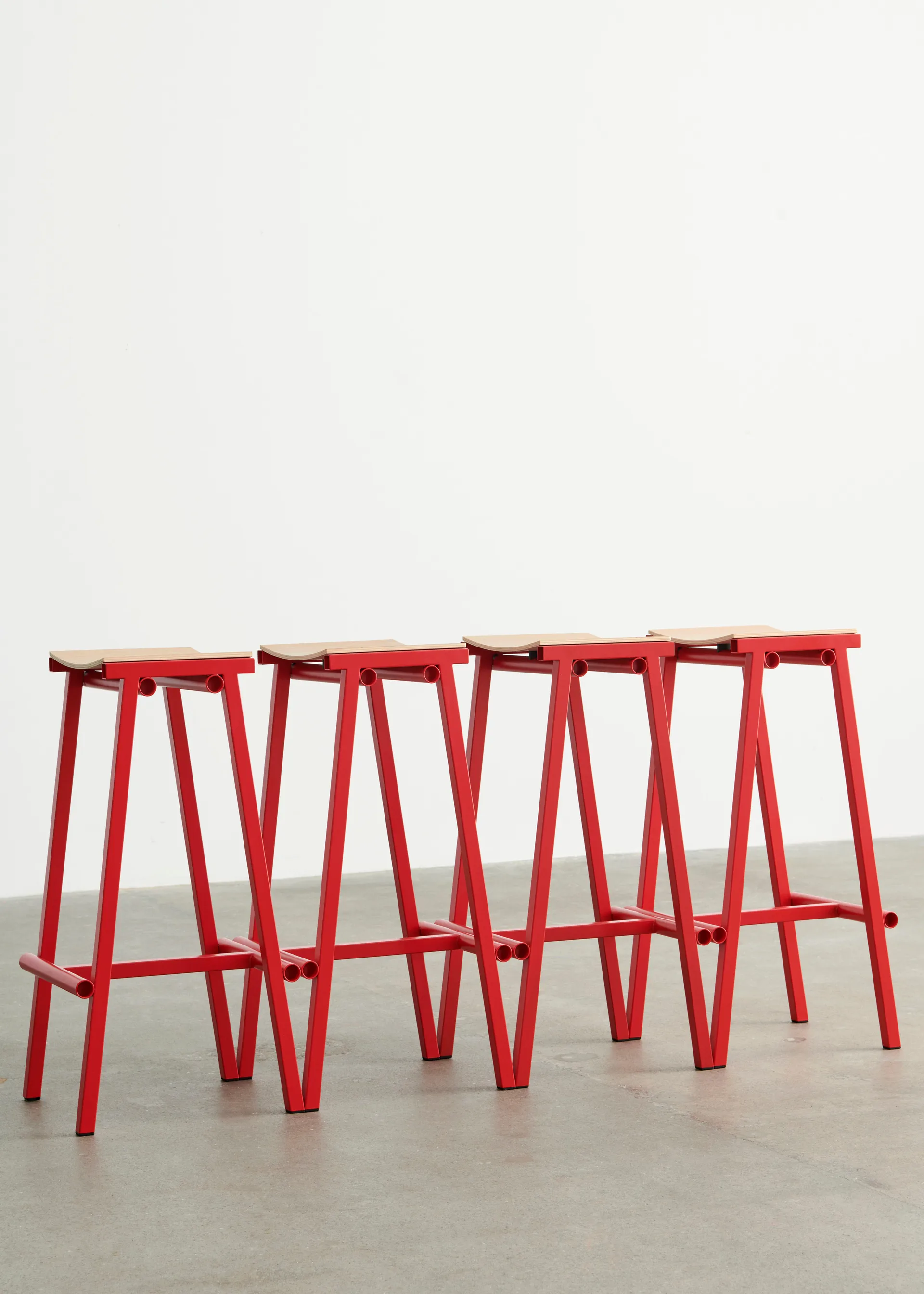 Taburete 8 high barstol 75 cm, Signal red HAY