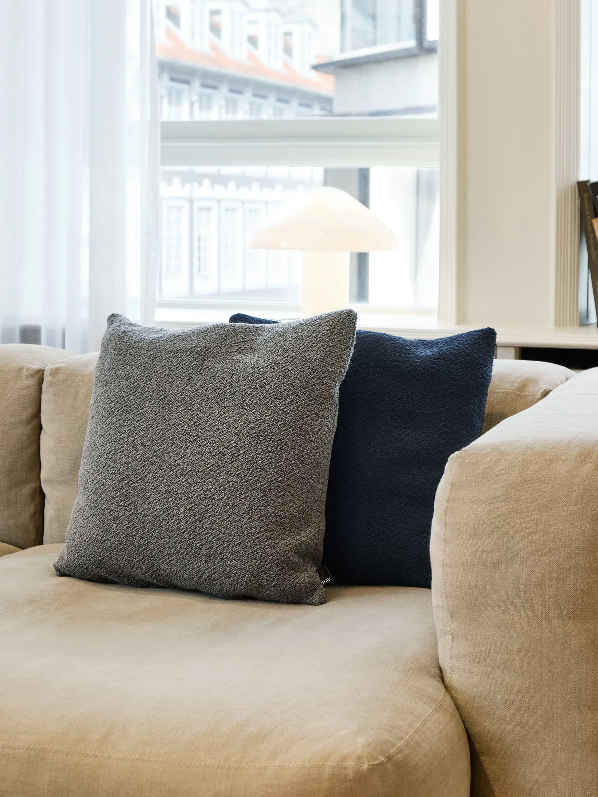 Texture kudde 50x50 cm, Grey HAY