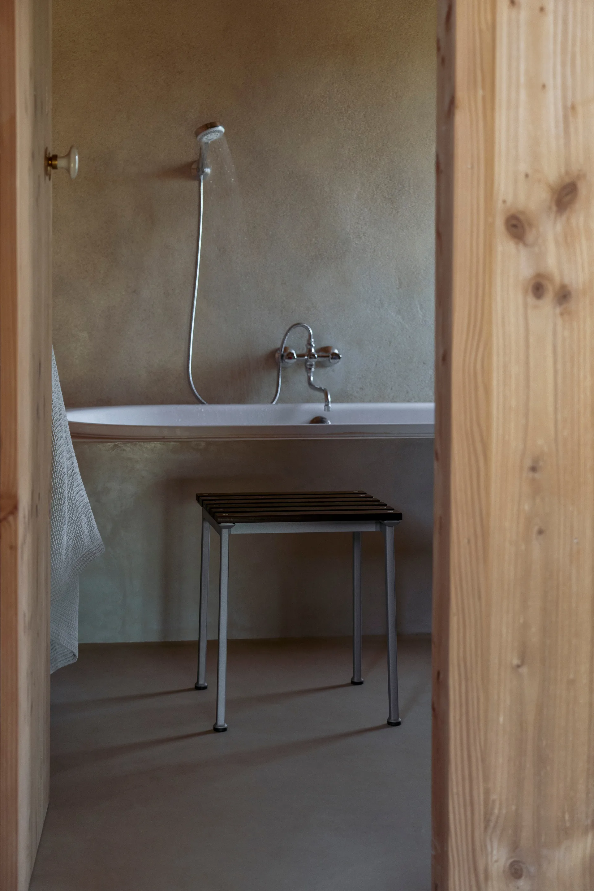 Traverse pall, Oiled ash HAY