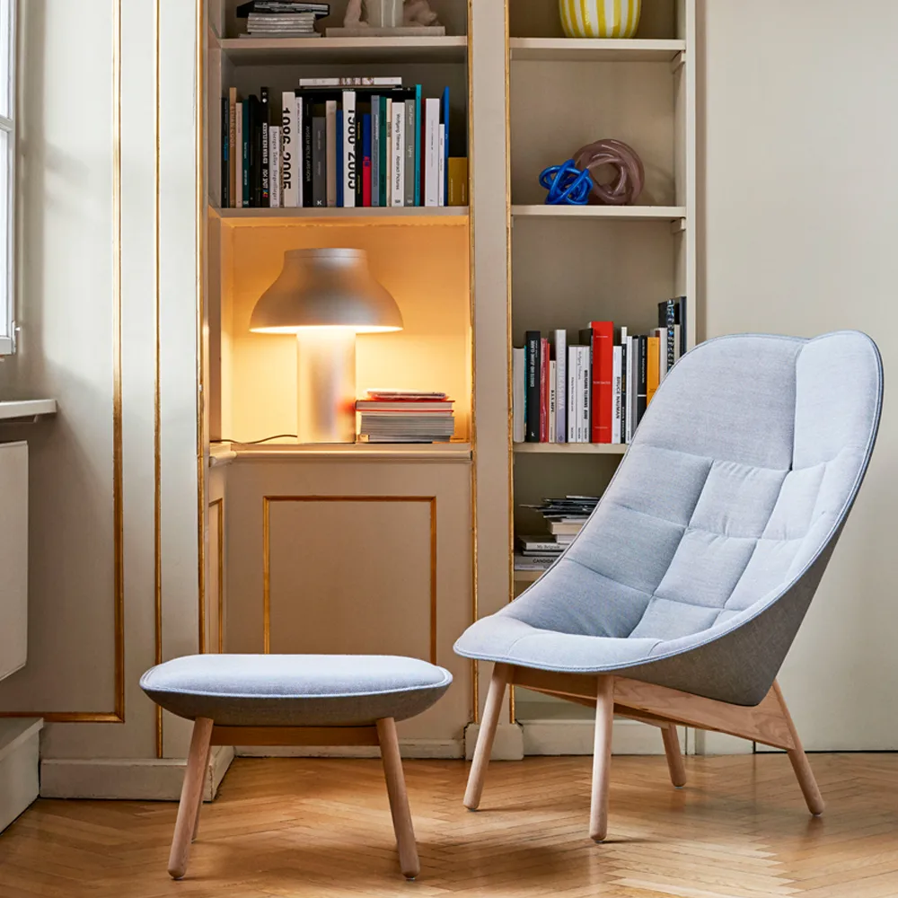 Uchiwa fotpall, Grey-svart ek-baksida svart läder HAY