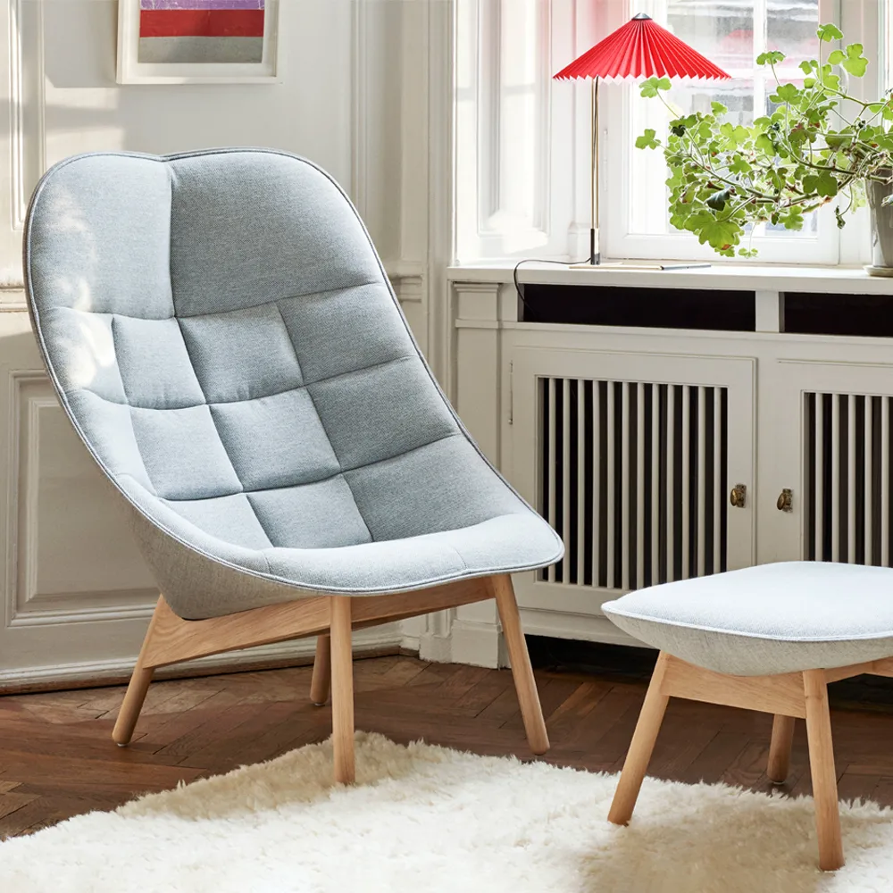 Uchiwa Quilt loungefåtölj, 307-201 grey-svart ek-svart läder HAY