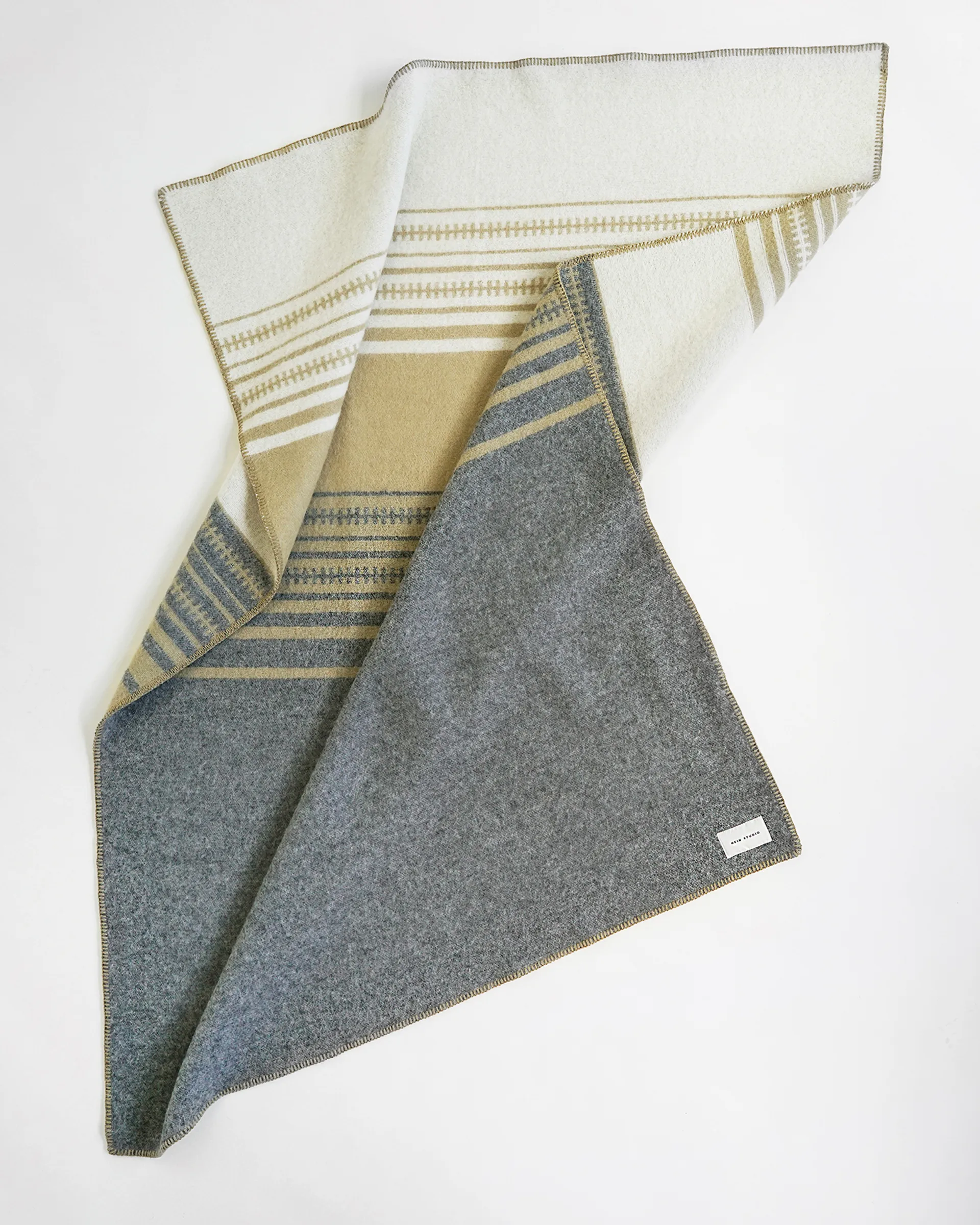 Aiyana pläd 130x180 cm, No. 02 Hein Studio