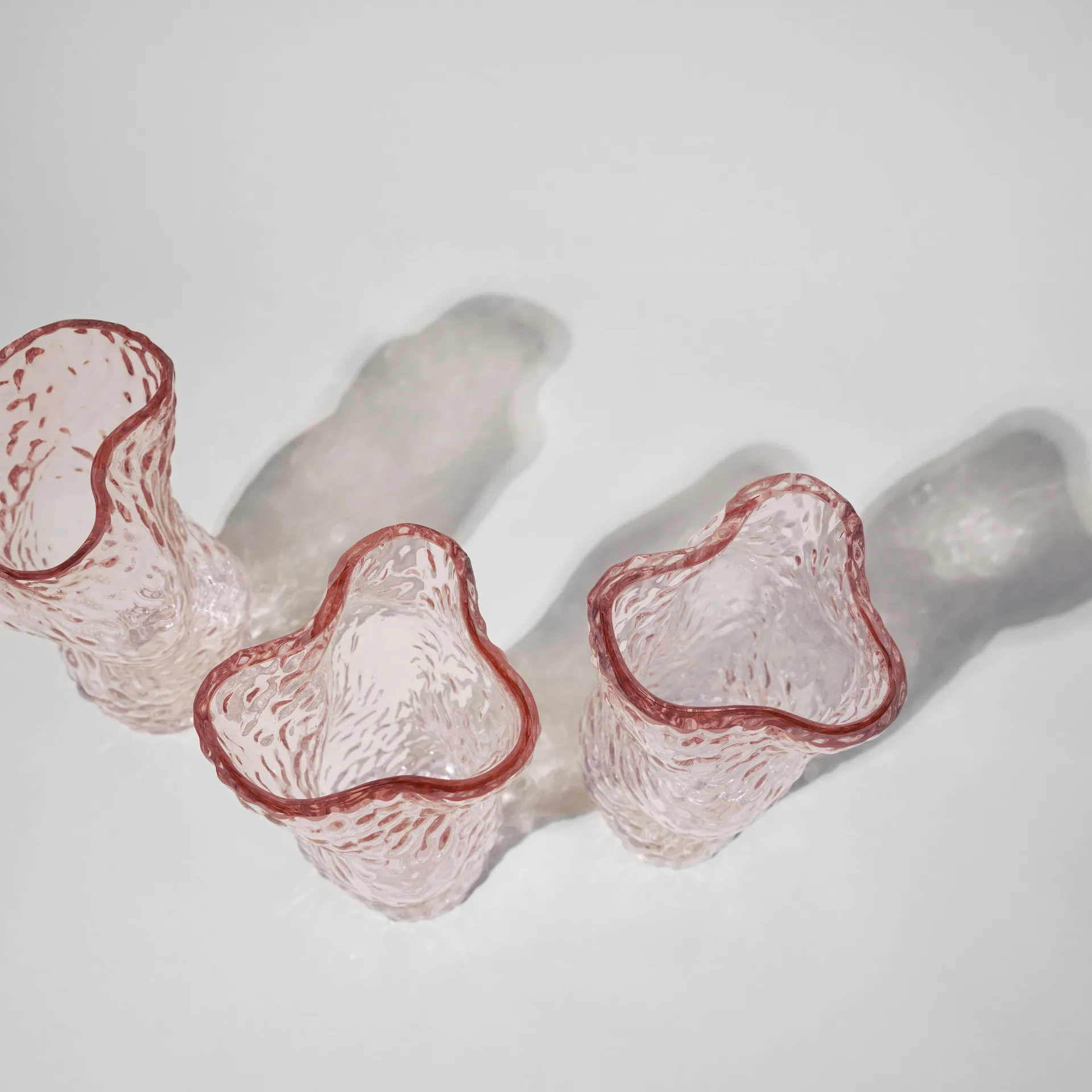 Ostrea Rock vas glas 30 cm, Pale rose Hein Studio