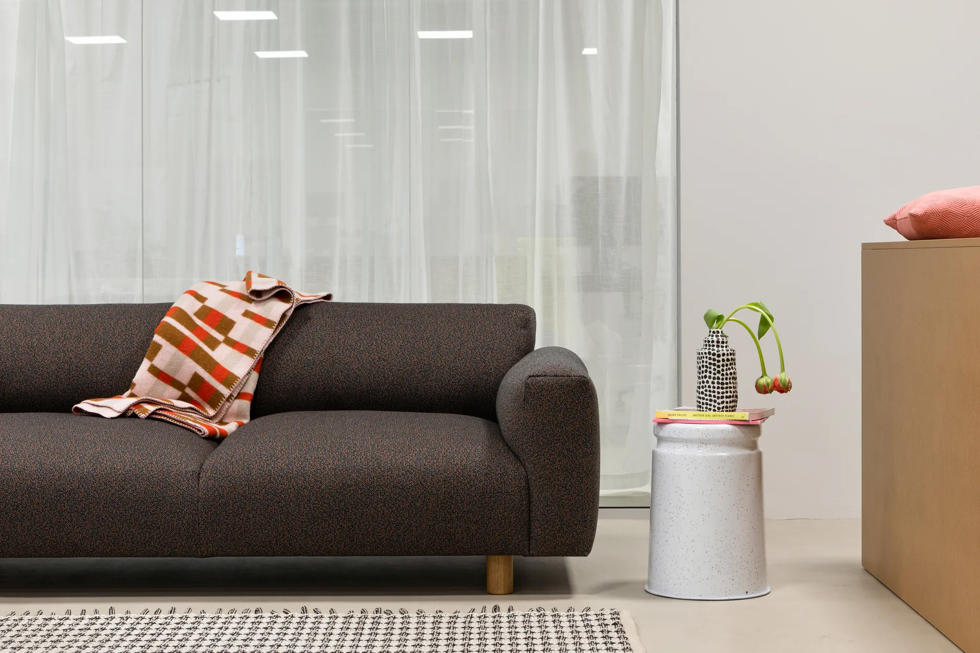 Koti 2-sits soffa 200 cm, Sawdust Hem