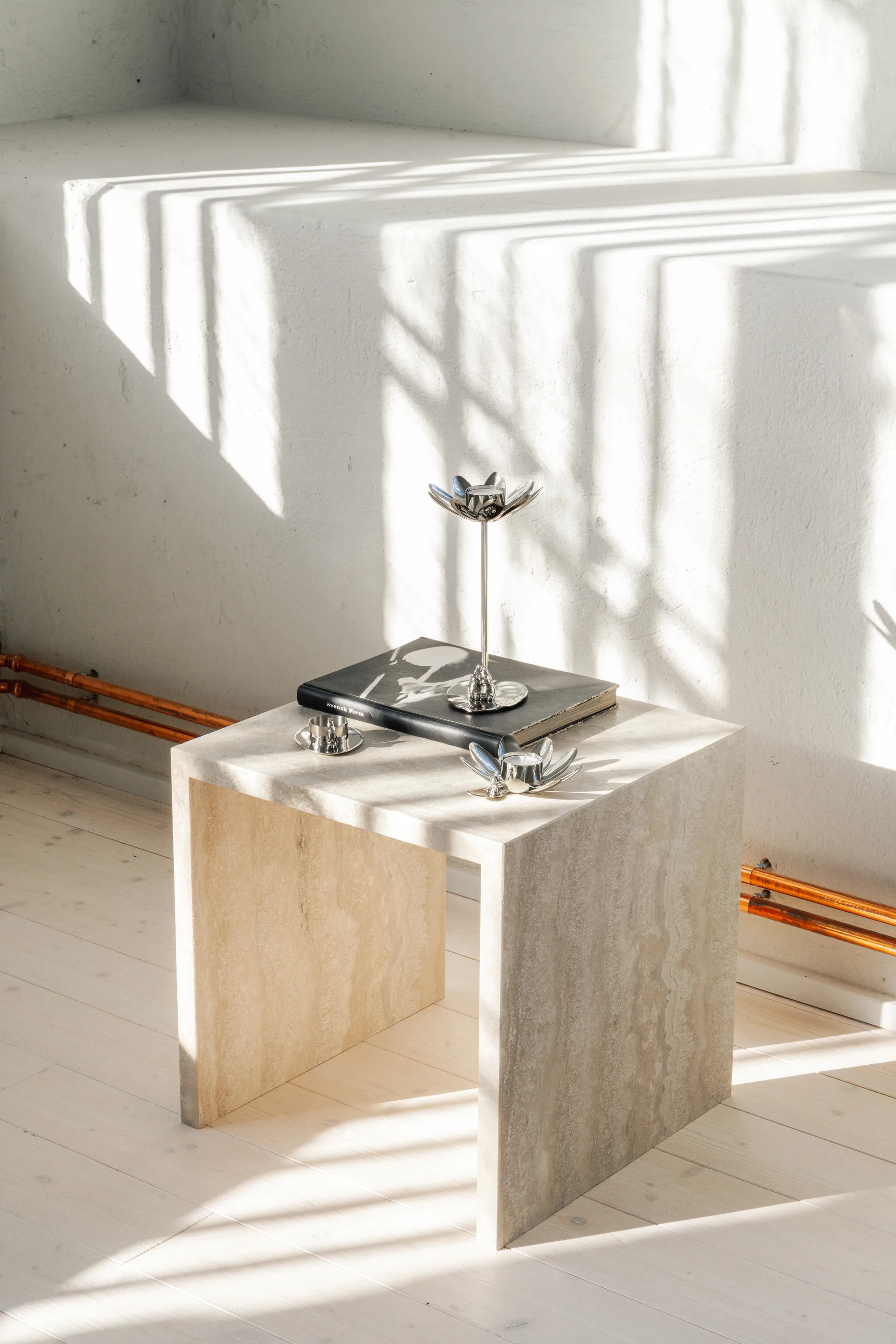 Hilke X Mumin No.3 ljusstake, Förnicklad mässing Hilke Collection