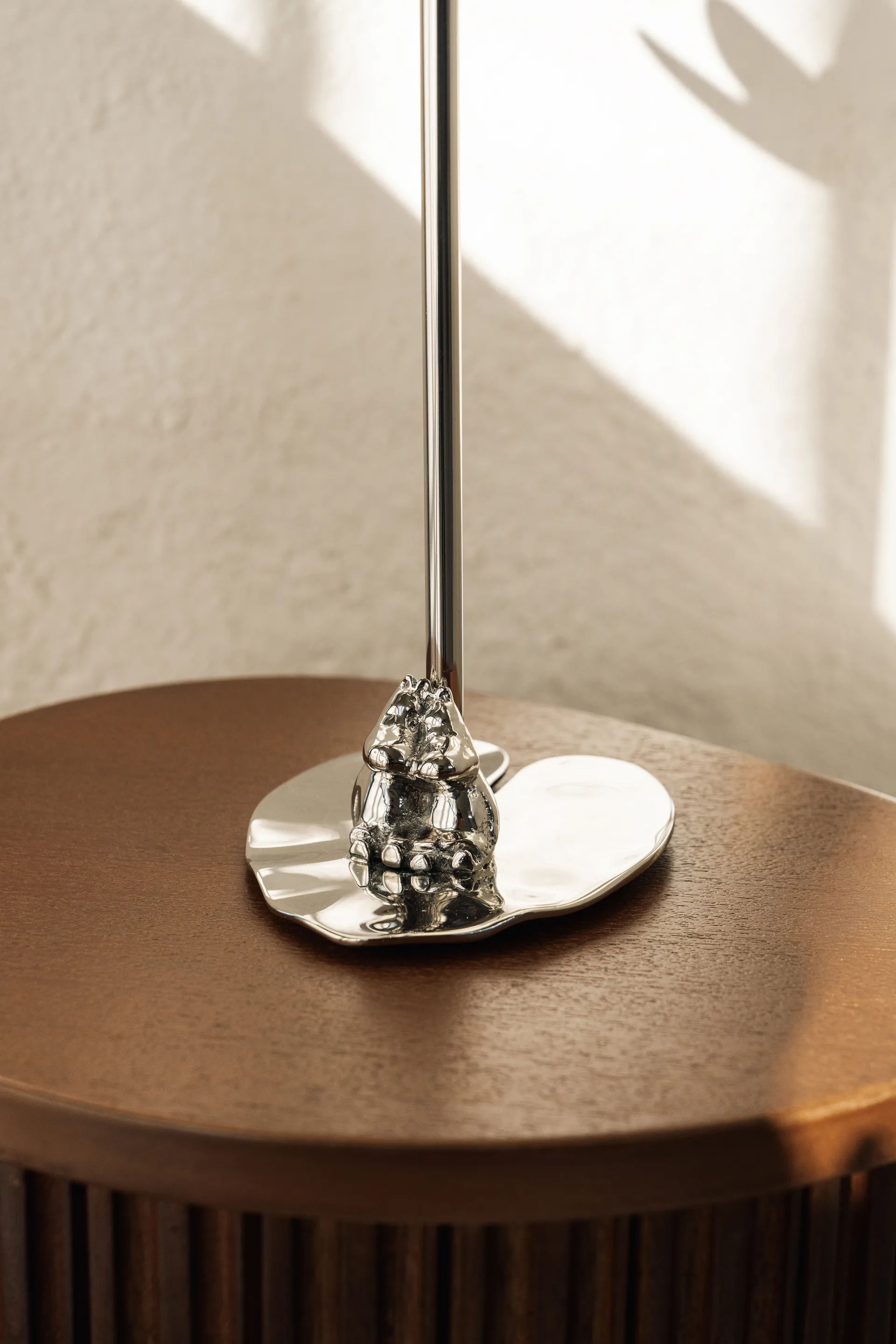 Hilke X Mumin & Snorkfröken Ljusstake, Förnicklad mässing Hilke Collection