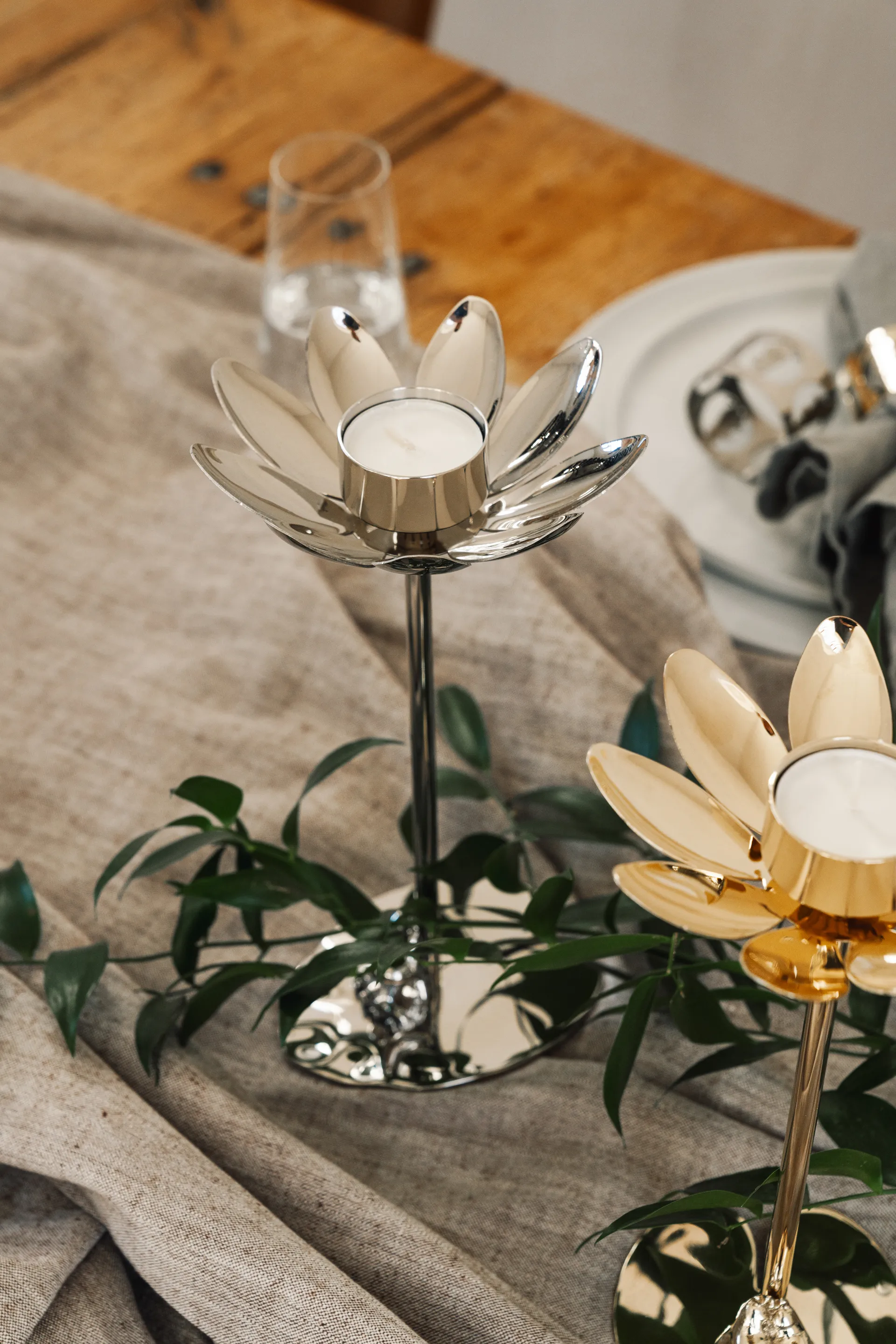 Hilke X Mumin & Snorkfröken Ljusstake, Förnicklad mässing Hilke Collection