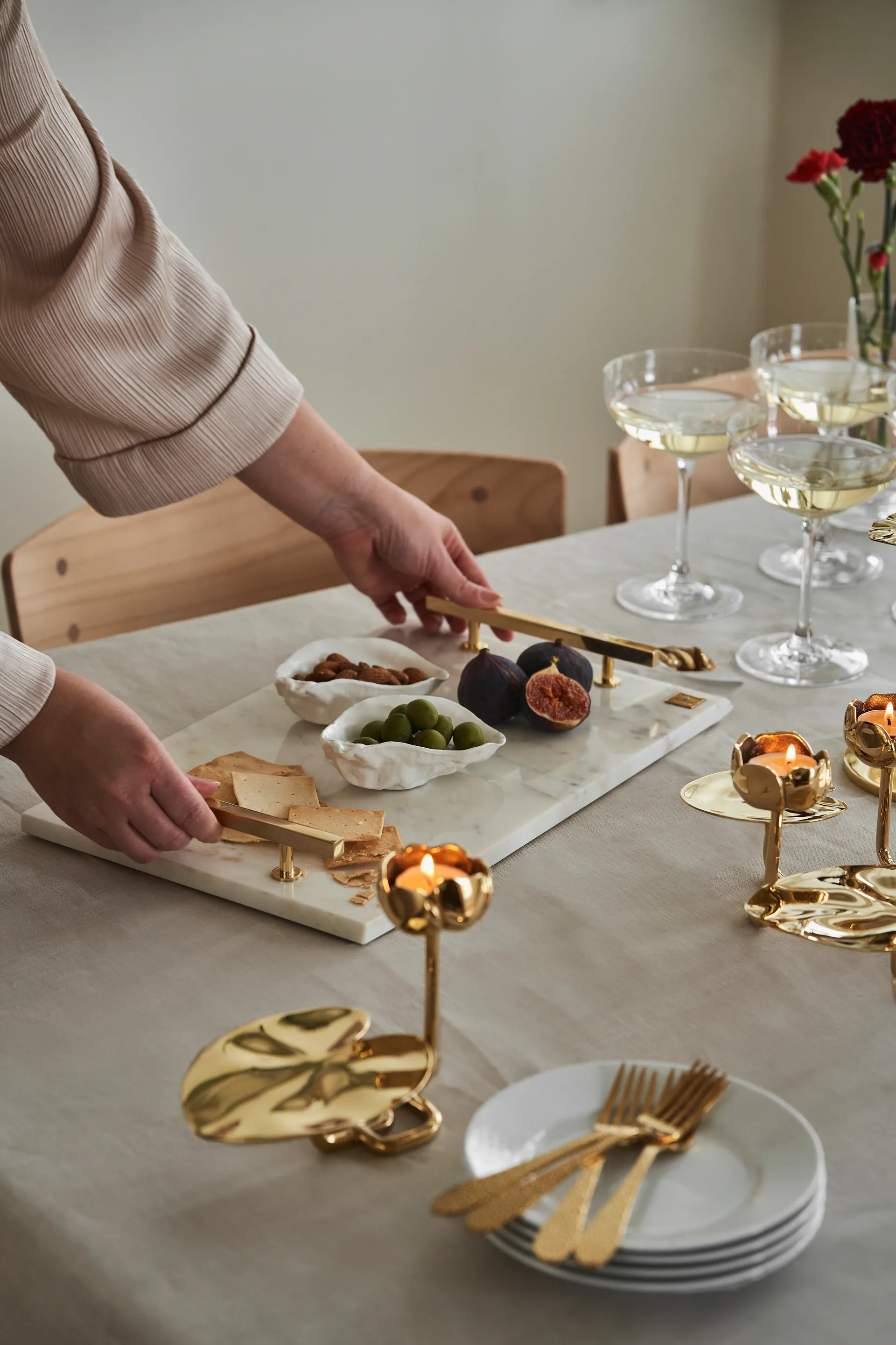 Ninfea No.2 ljusstake, Mässing Hilke Collection