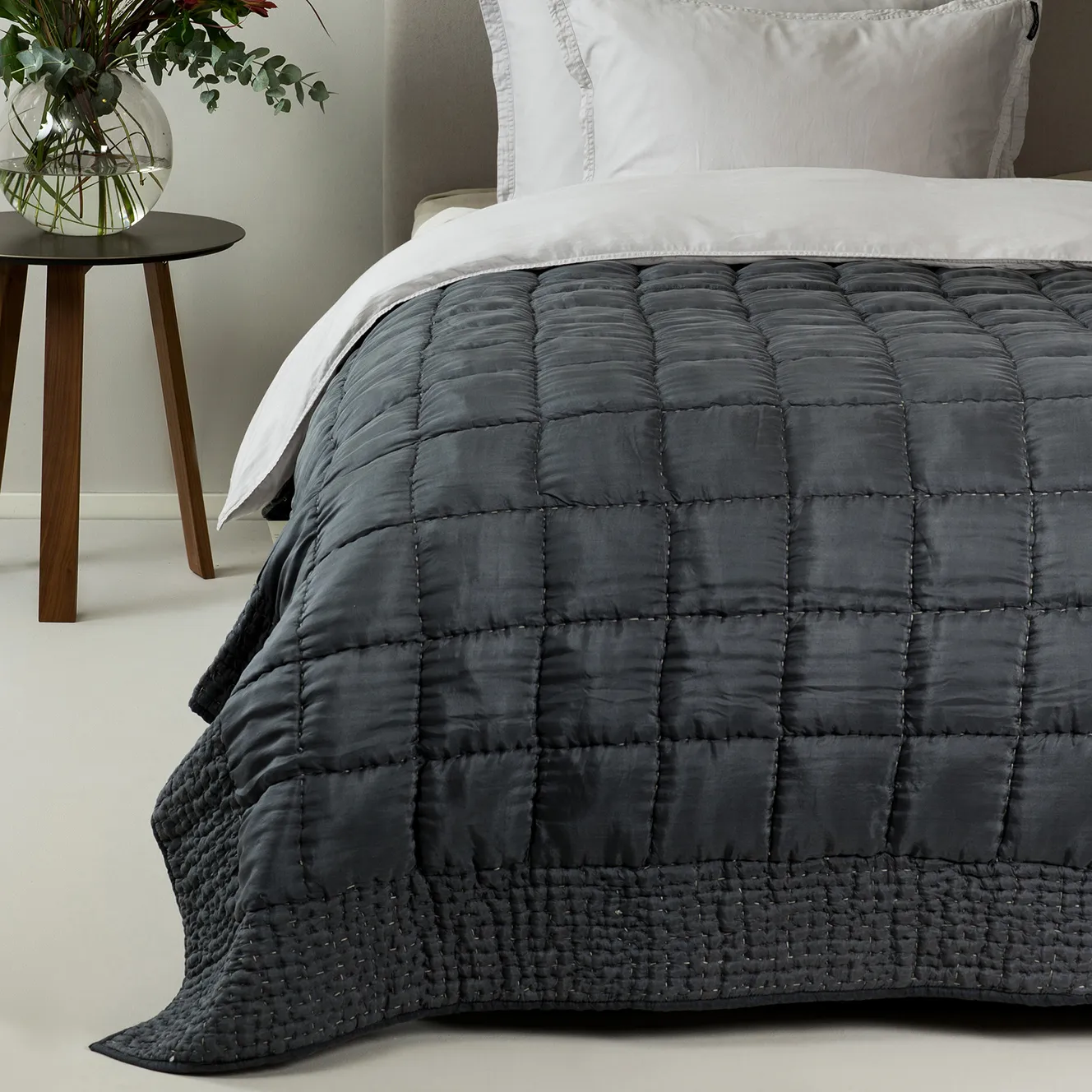 Delia överkast antracit, 240x240 cm Himla