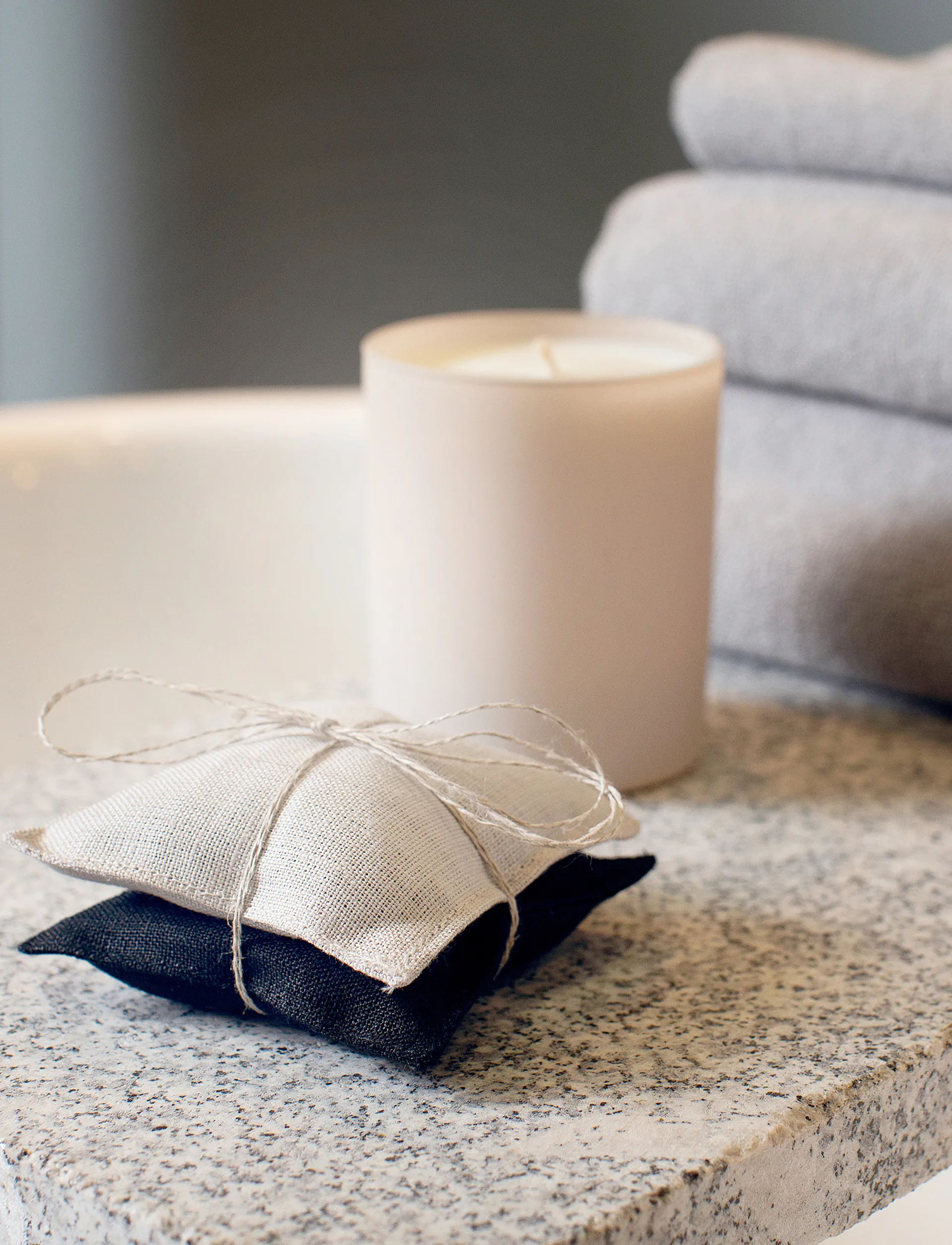 Lavendula doftkudde 9x9 cm, Kohl-oatmeal Himla