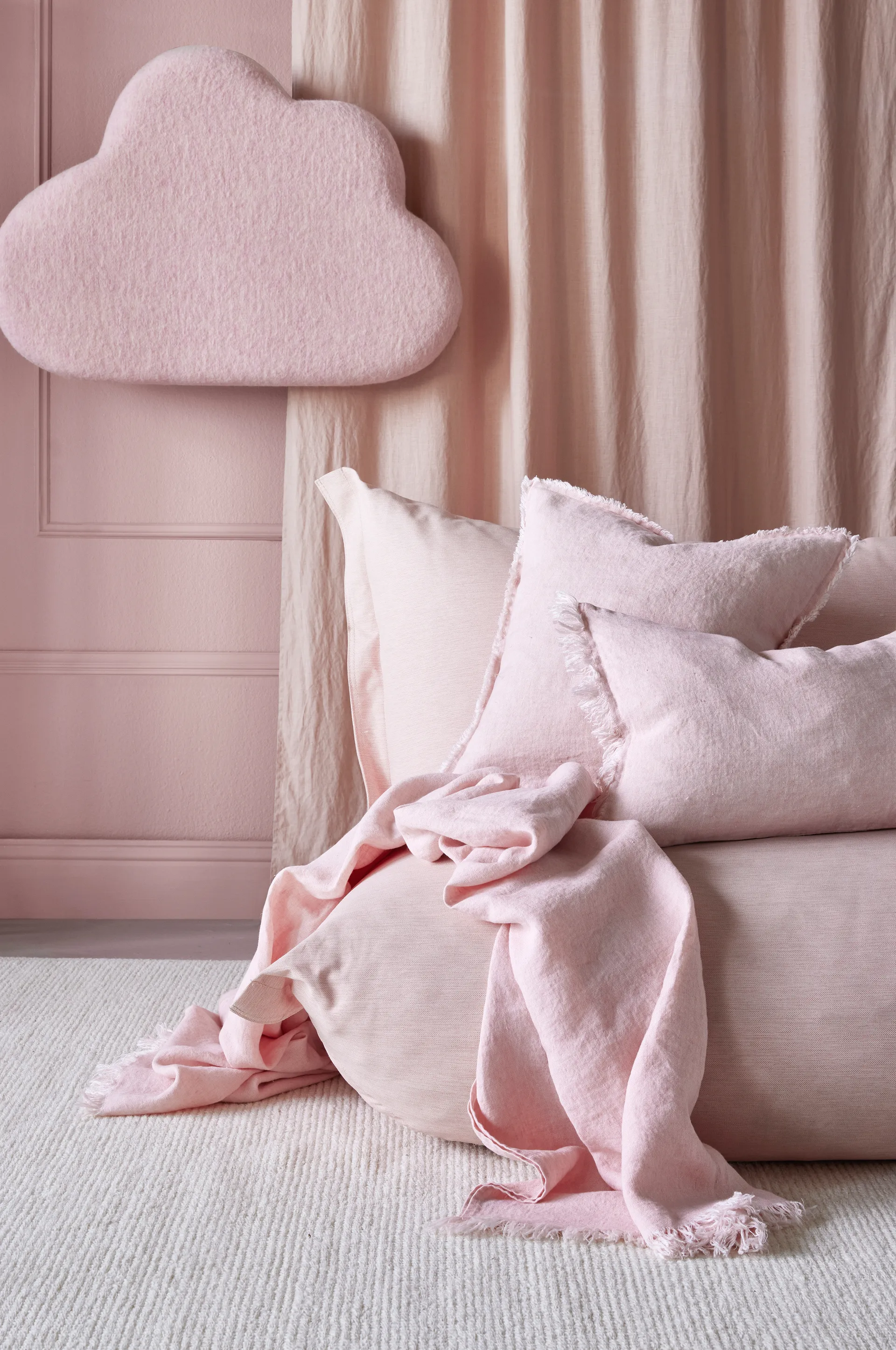 Levelin kuddfodral 40x60 cm, Strawberry fields Himla