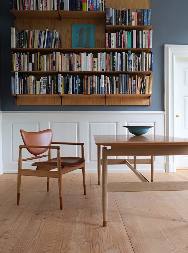 48 Chair karmstol, valnöt/ek-nevada cognac NV2488S House of Finn Juhl