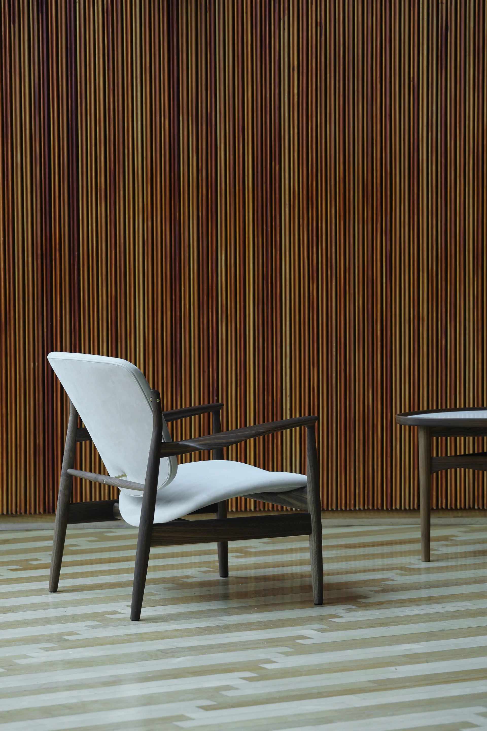 France Chair, valnöt-nevada cognac NV2488S House of Finn Juhl