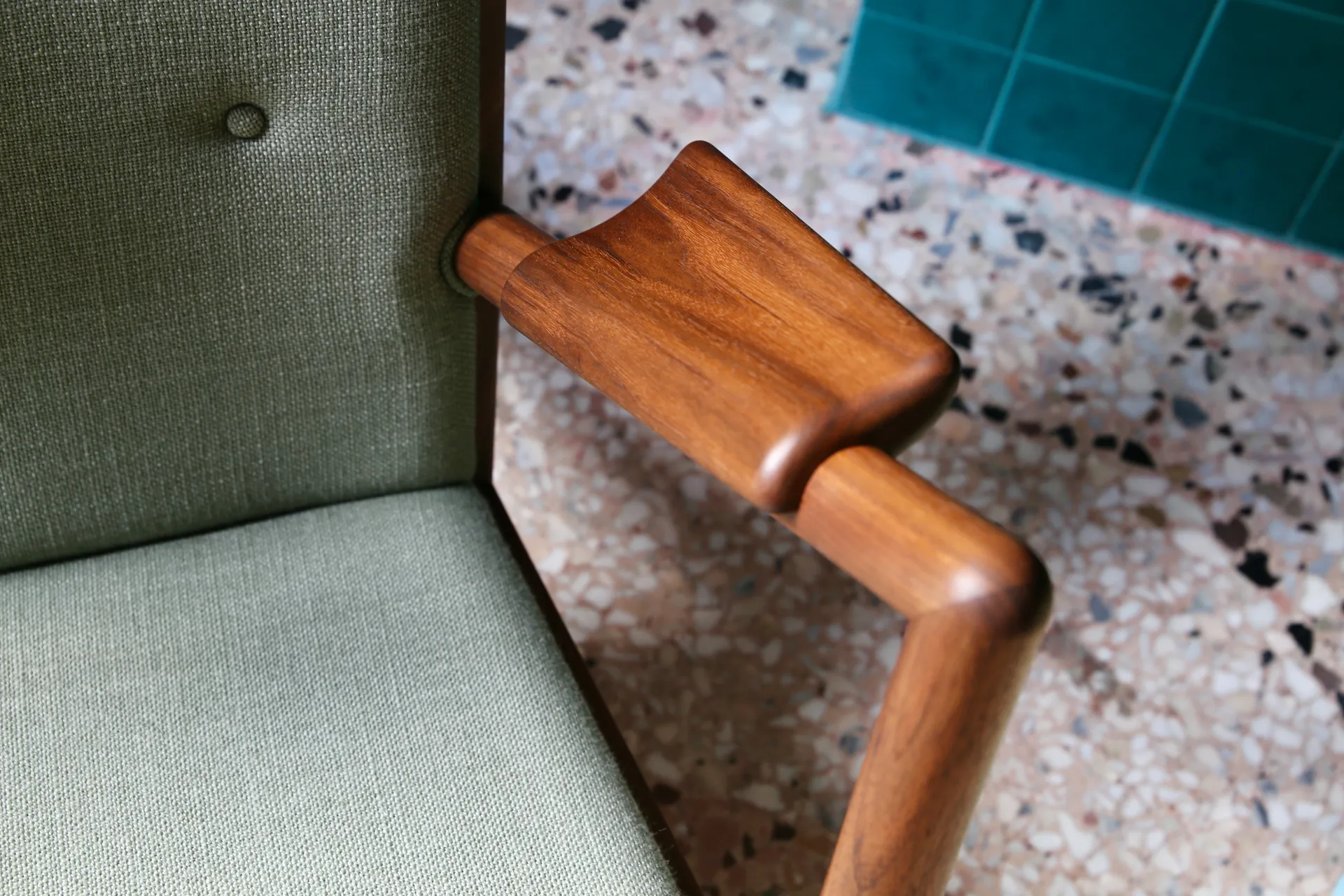 Grasshopper fåtölj, Valnöt-nevada cognac NV2488S House of Finn Juhl