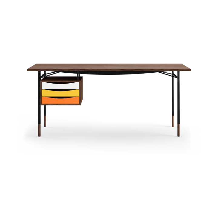 Nyhavn desk skrivbord med skrivbordslådor, Valnöt-svarta ben varm färgskala House of Finn Juhl