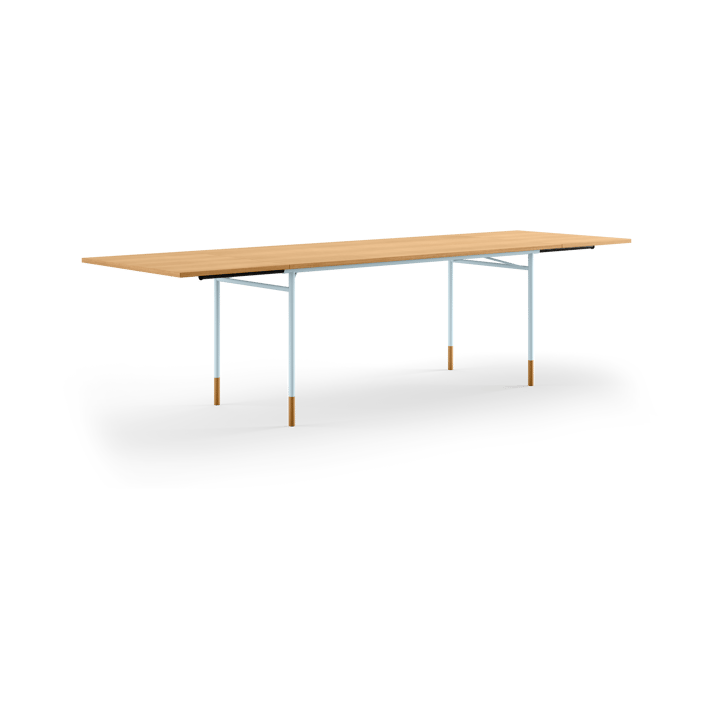 Nyhavn Dining Table matbord med klaffar, Ek-ljusblå ben House of Finn Juhl