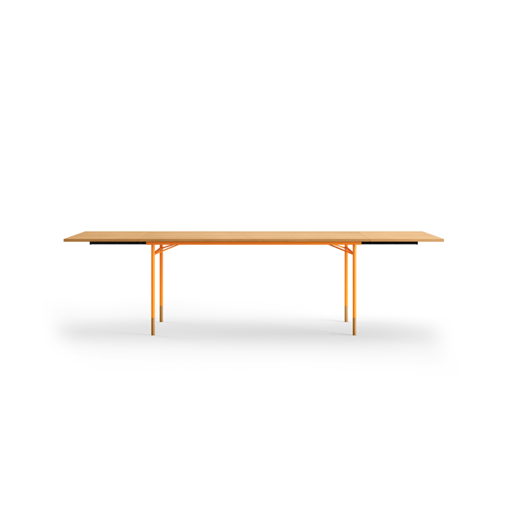Nyhavn Dining Table matbord med klaffar - Ek-orangea ben - House of Finn Juhl