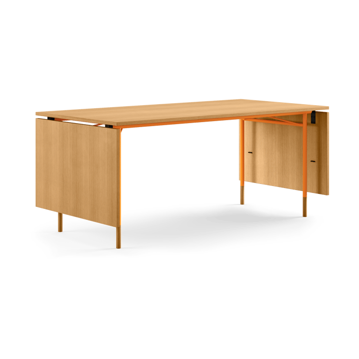 Nyhavn Dining Table matbord med klaffar - Ek-orangea ben - House of Finn Juhl