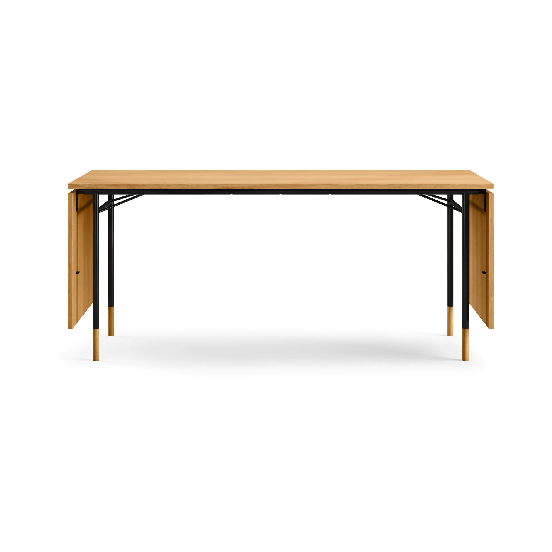 Nyhavn Dining Table matbord med klaffar, Ek-svarta ben House of Finn Juhl