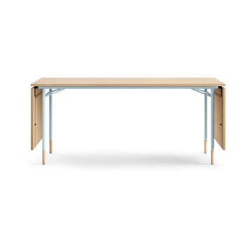 Nyhavn Dining Table matbord med klaffar - Ljus ek-ljusblå ben - House of Finn Juhl