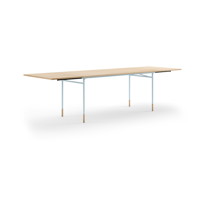 Nyhavn Dining Table matbord med klaffar, Ljus ek-ljusblå ben House of Finn Juhl