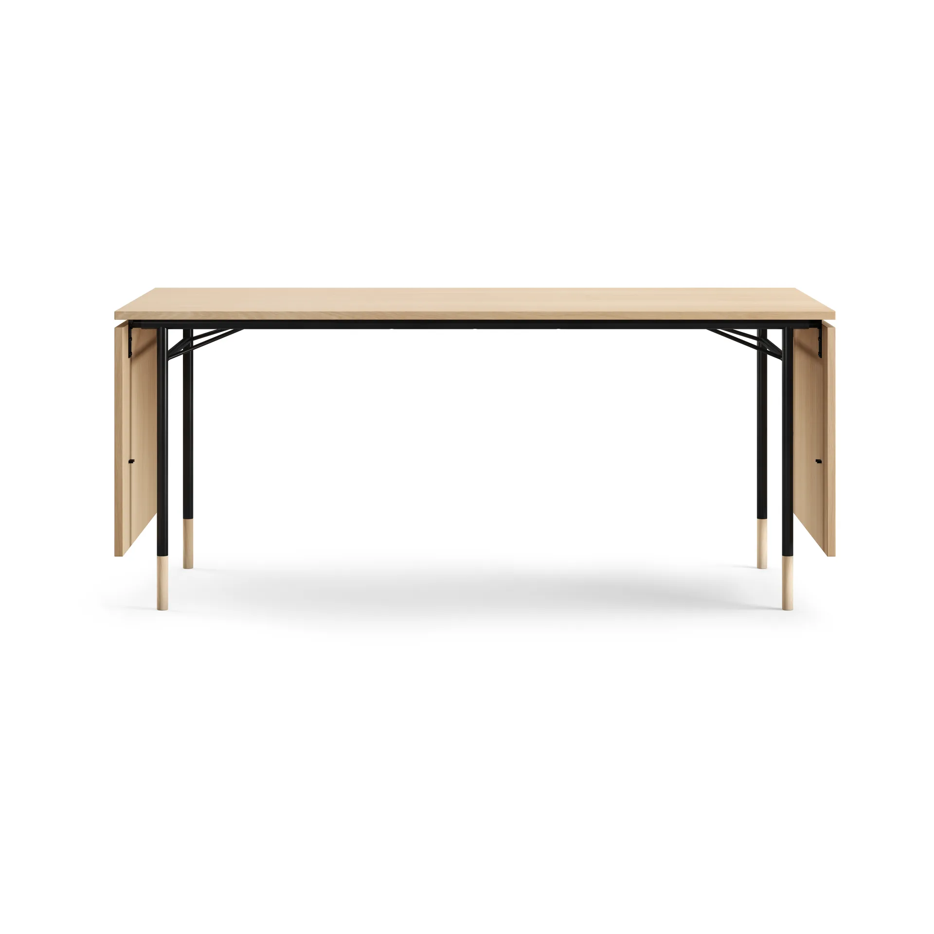 Nyhavn Dining Table matbord med klaffar, Ljus ek-svarta ben House of Finn Juhl