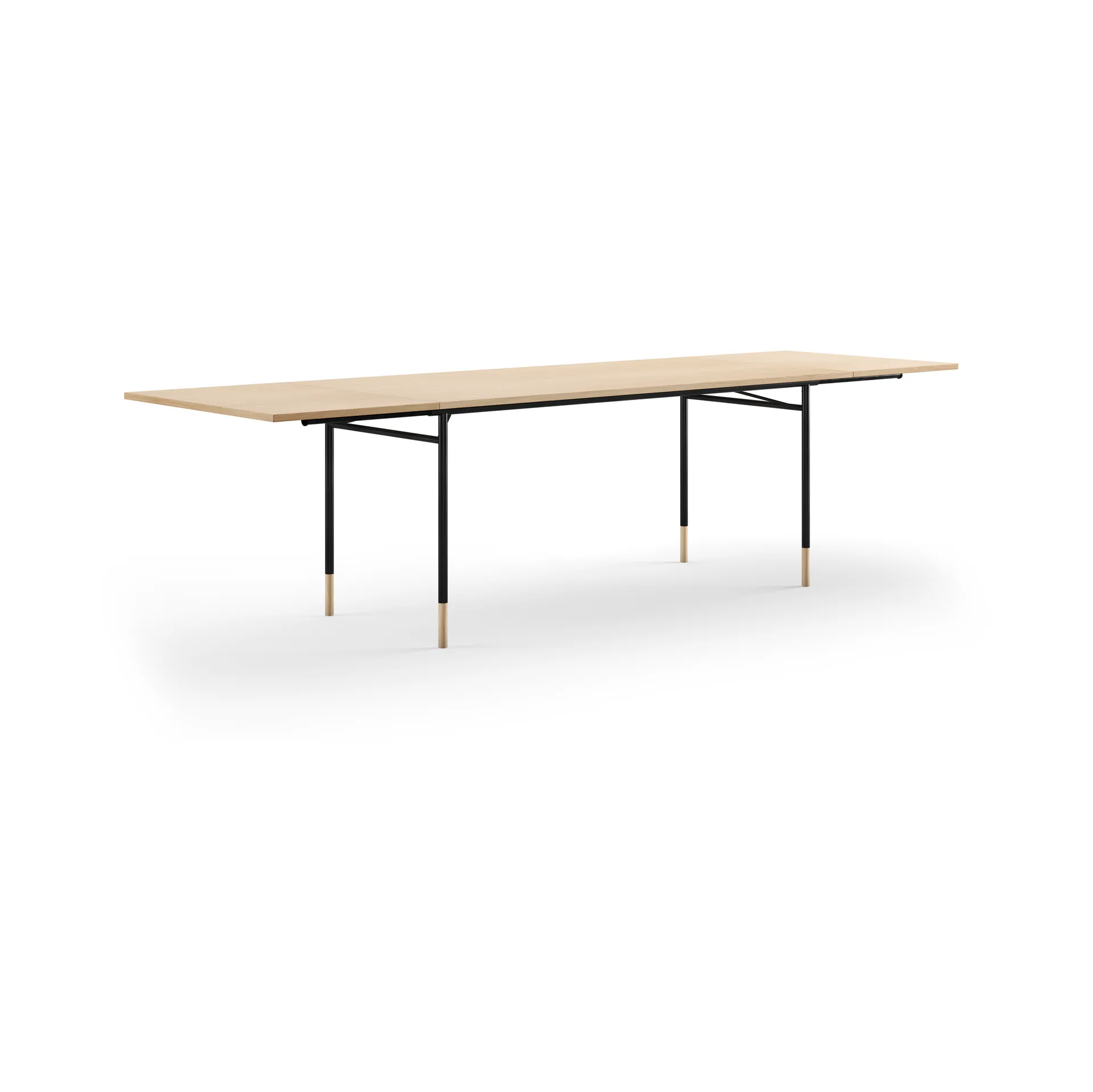 Nyhavn Dining Table matbord med klaffar, Ljus ek-svarta ben House of Finn Juhl