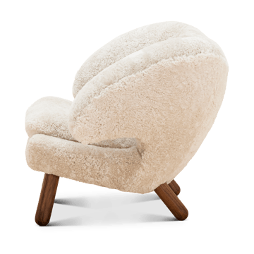 Pelican Chair fåtölj - Sheepskin Moonlight-valnöt - House of Finn Juhl