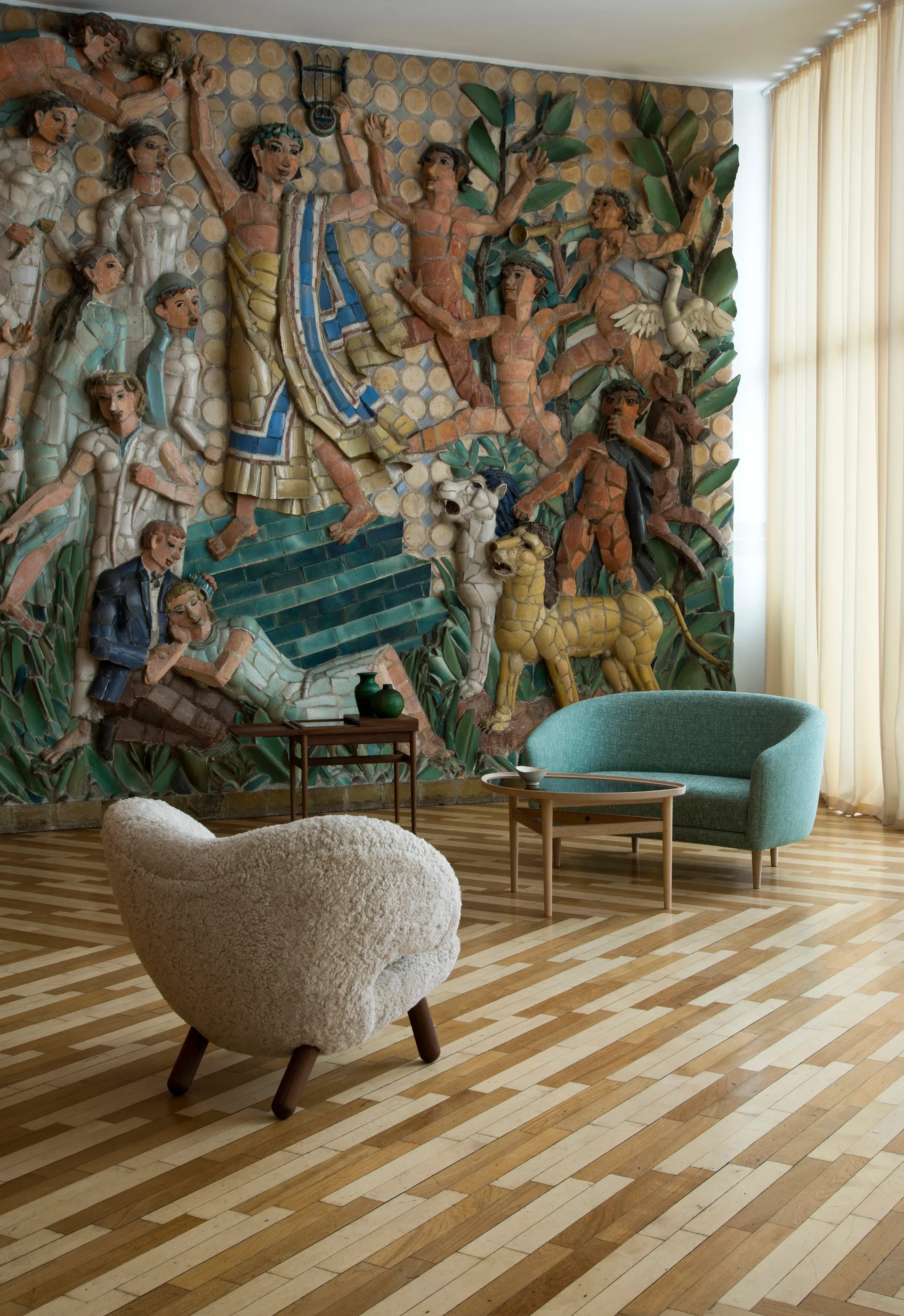 Pelican Chair fåtölj, Sheepskin Moonlight-valnöt House of Finn Juhl