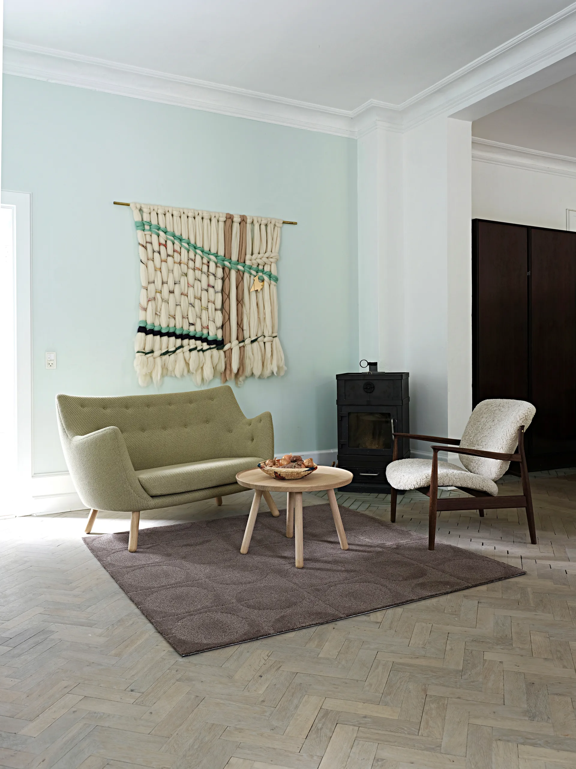 Pelican soffbord Ø63 cm, Ek House of Finn Juhl