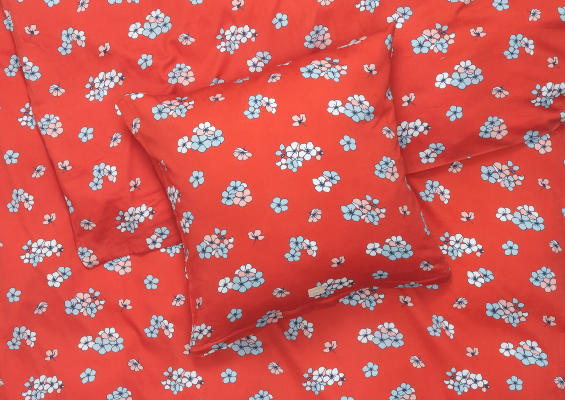 Grand Pleasantly bäddset 200x220 cm, Chili Juna