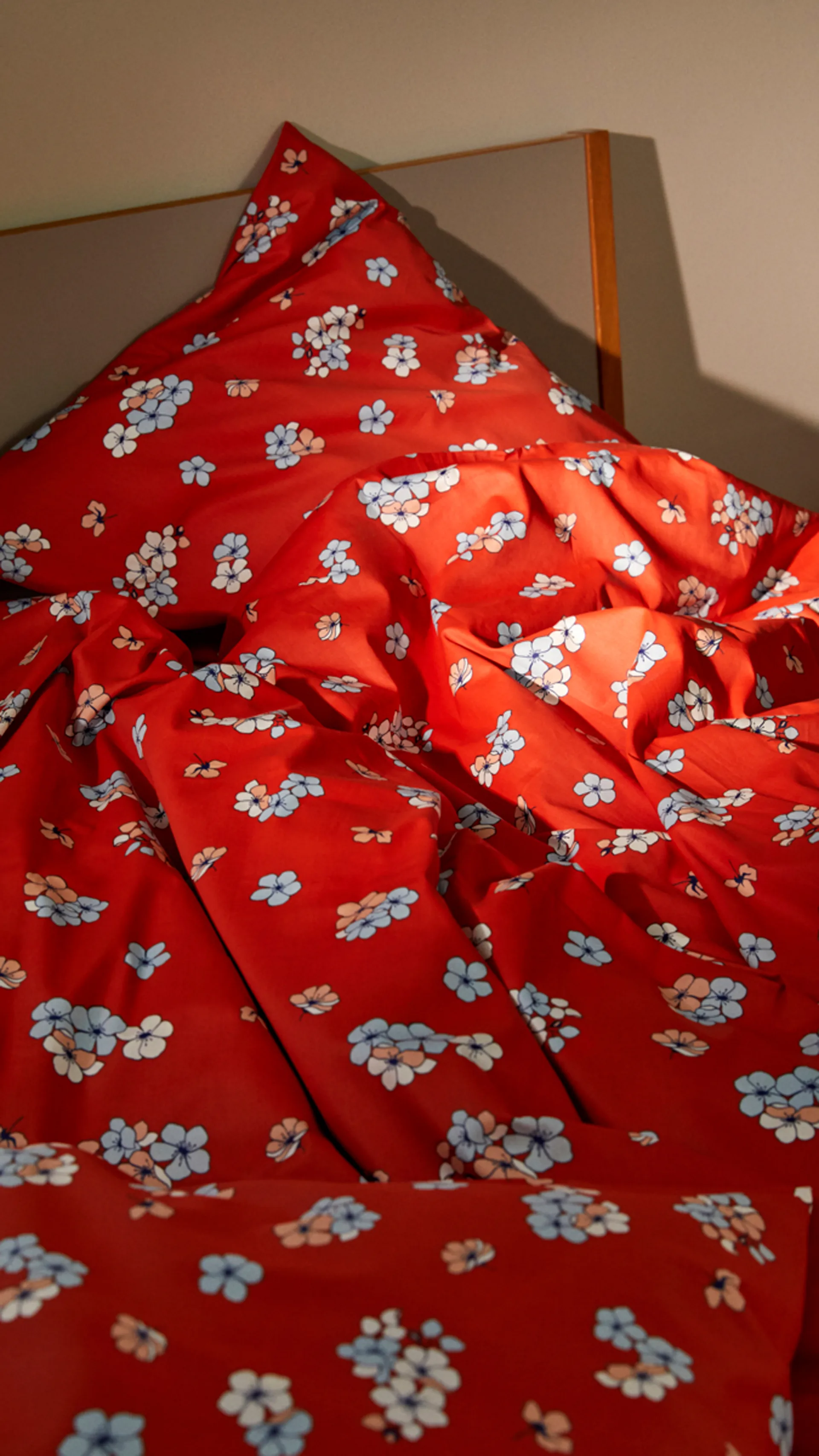 Grand Pleasantly bäddset 200x220 cm, Chili Juna