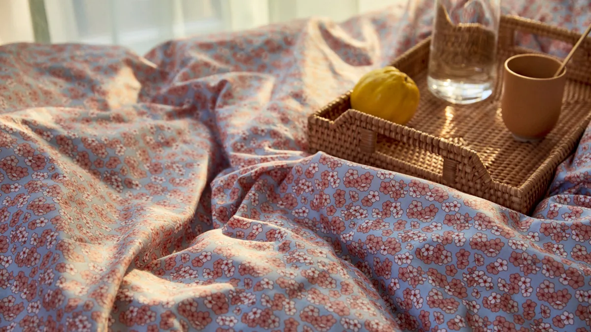 Pleasantly bäddset 220x220 cm, Ljusblå-rose Juna