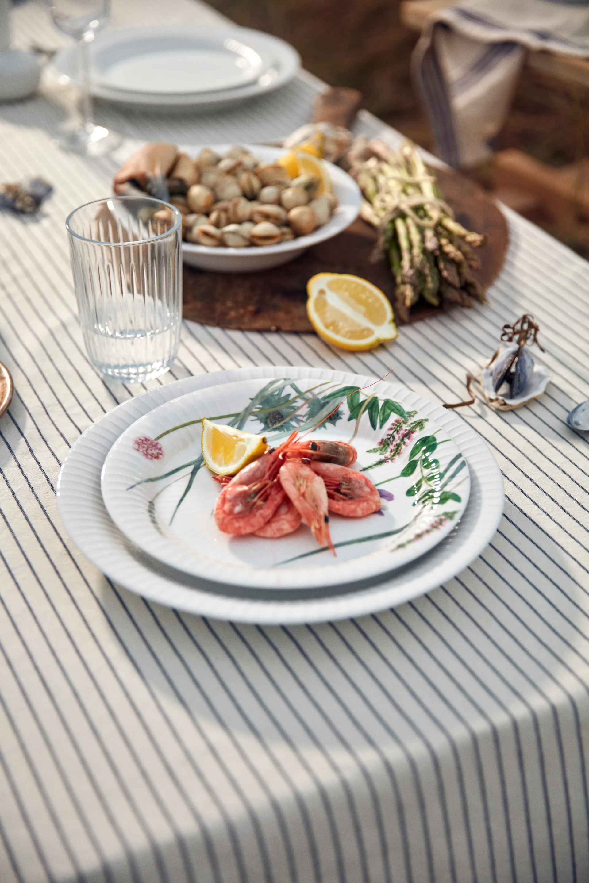 Hammershøi Summer Tallrik Ø22 cm, Coastal flower Kähler