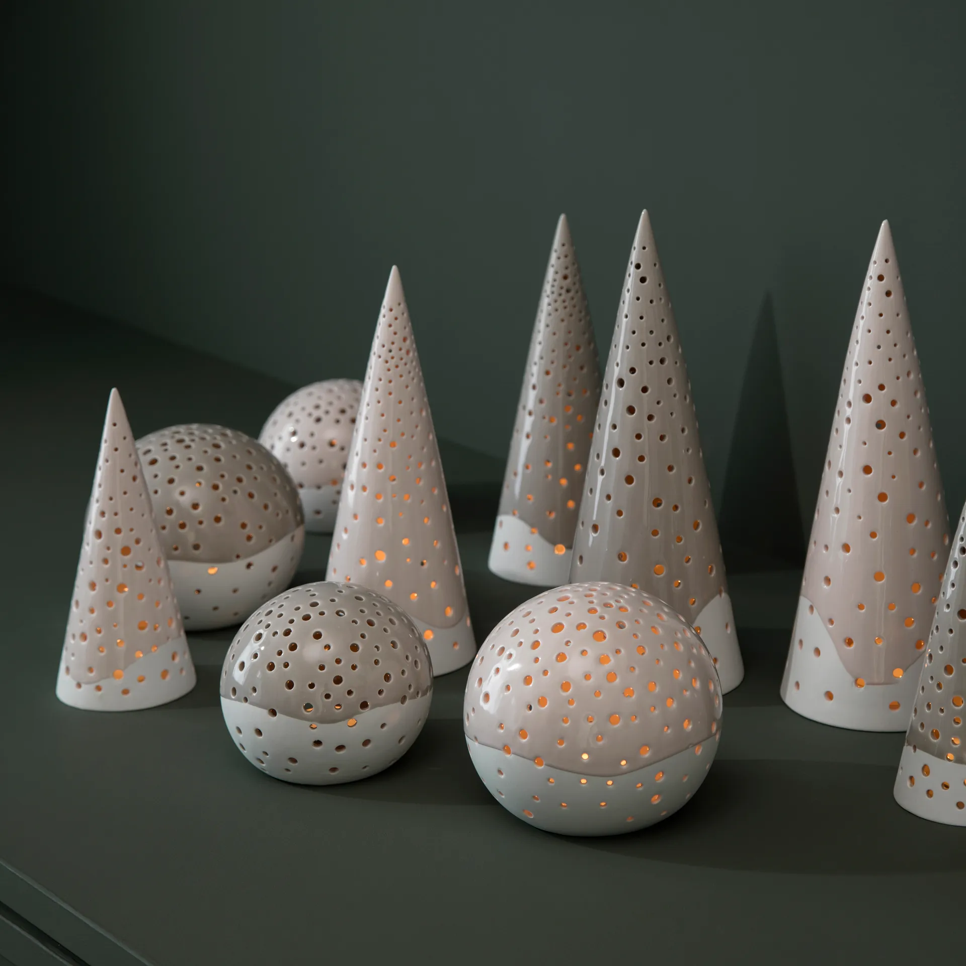 Nobili ljusstake mellan, Nude Kähler